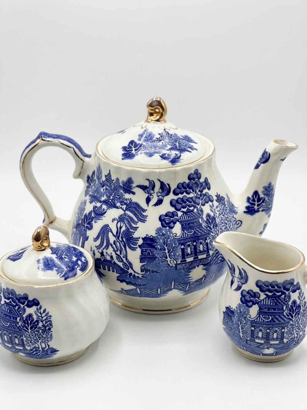 Vintage Sadler Blue Willow Musical Teapot Set Made in England Rare Find